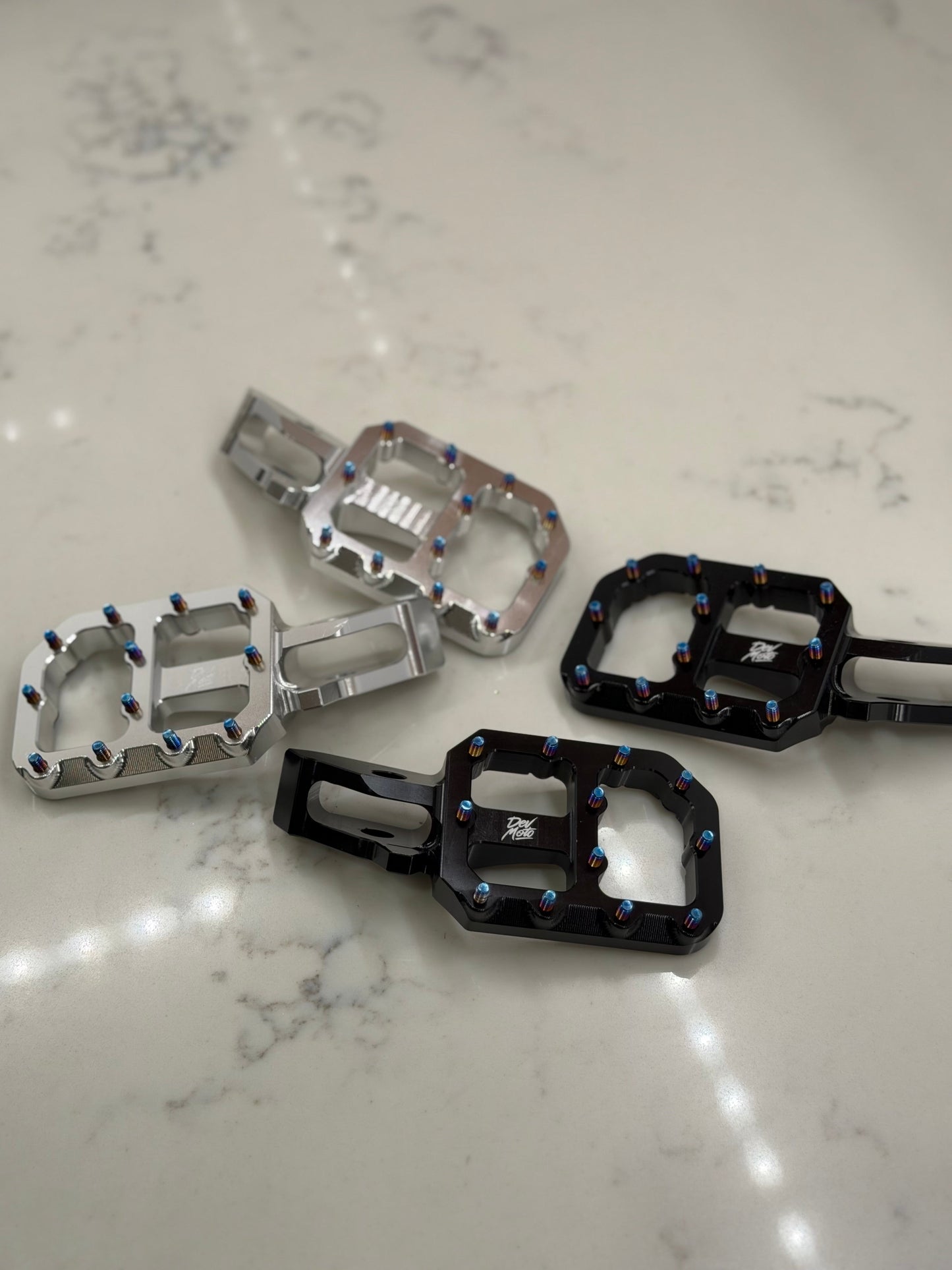 E-Moto Foot Pegs