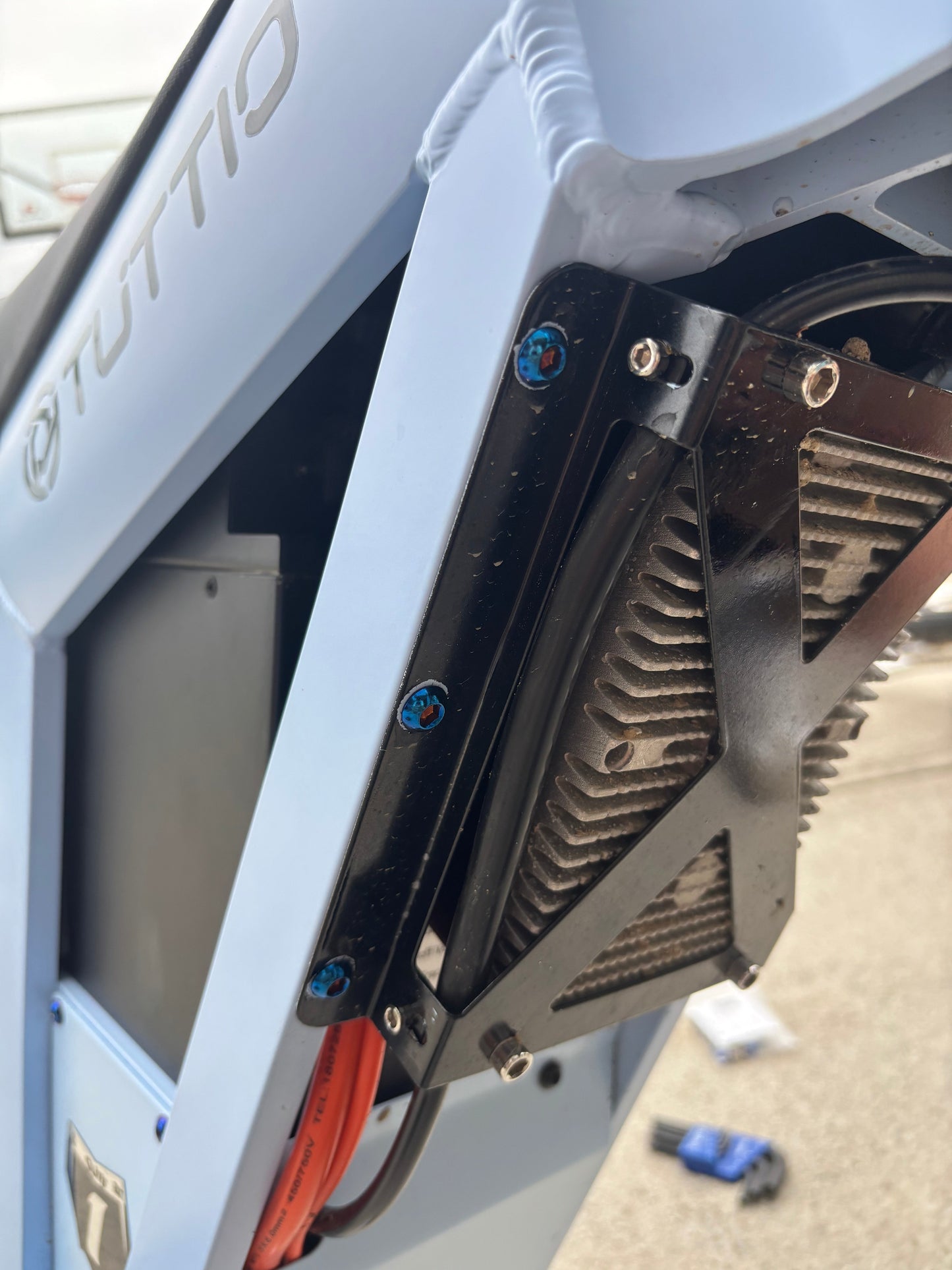 Tuttio Controller Mount Titanium Bolts.