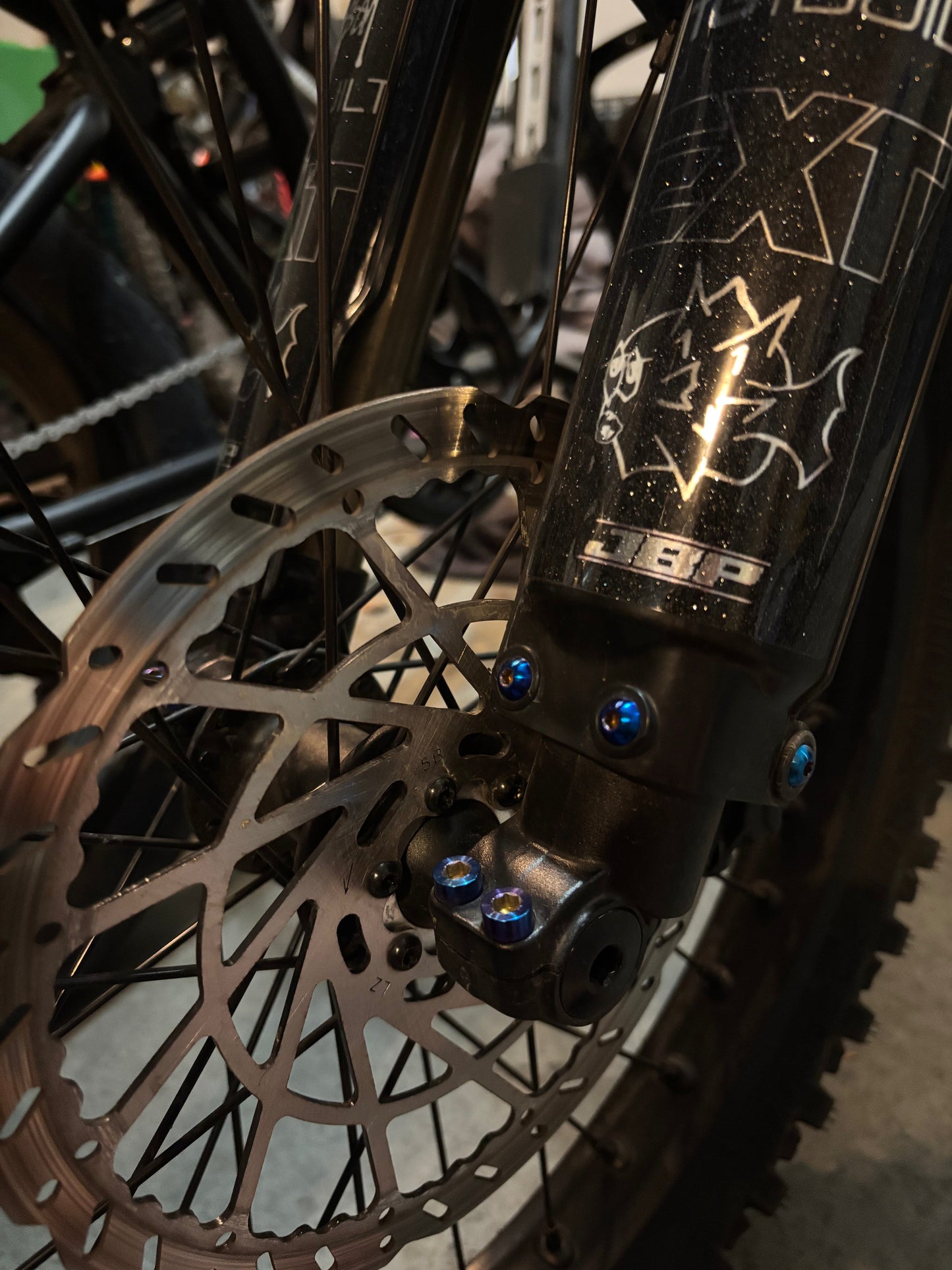 Titanium Fork Pinch Bolts